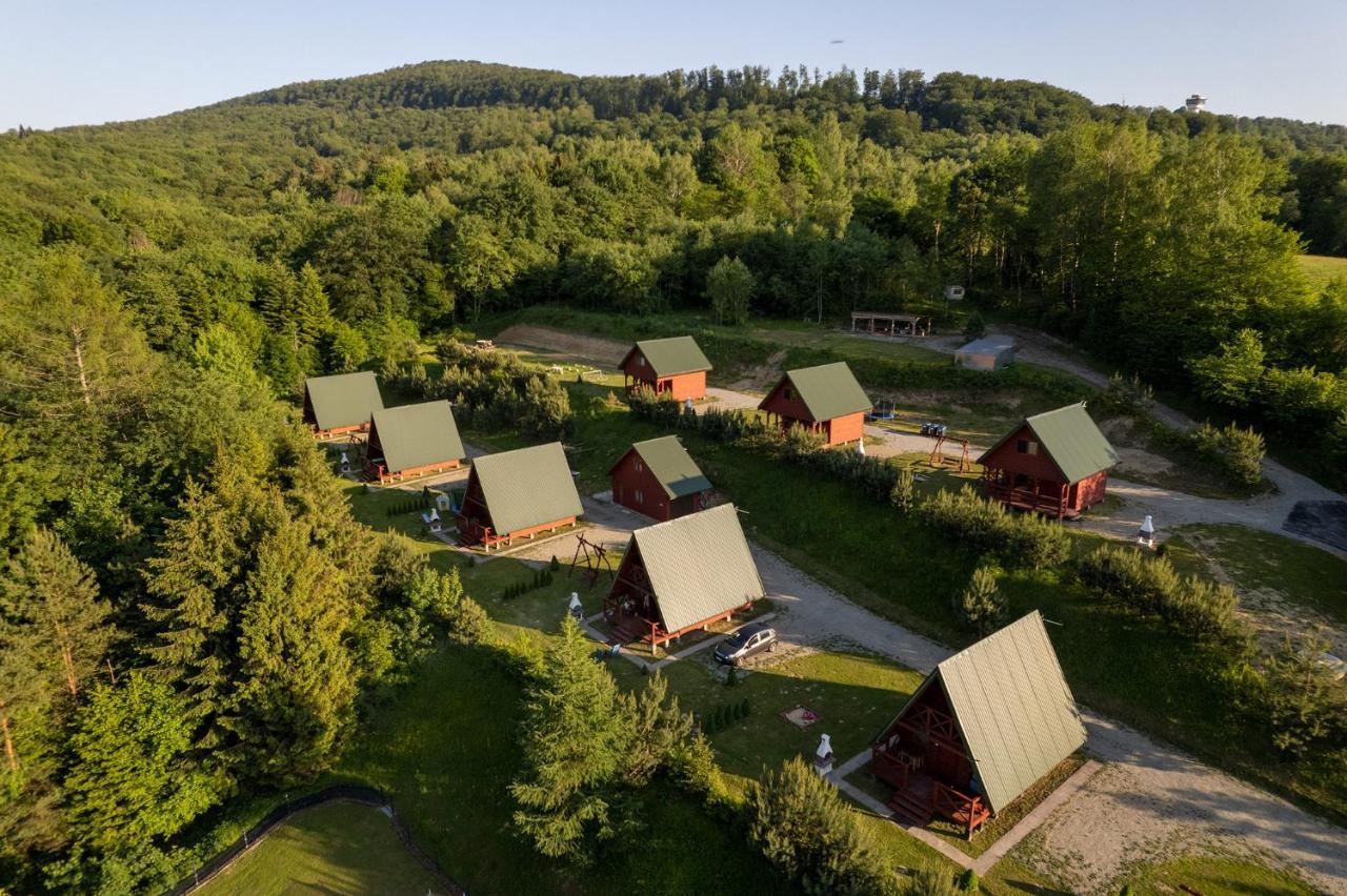 Uweronci Ustrzyki Dolne Exterior foto